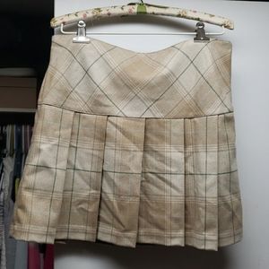 Gap khaki prep skirt